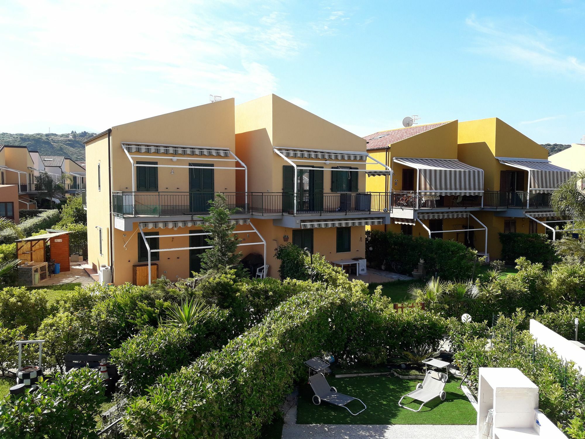 Villa Scenique Campofelice Di Roccella Εξωτερικό φωτογραφία